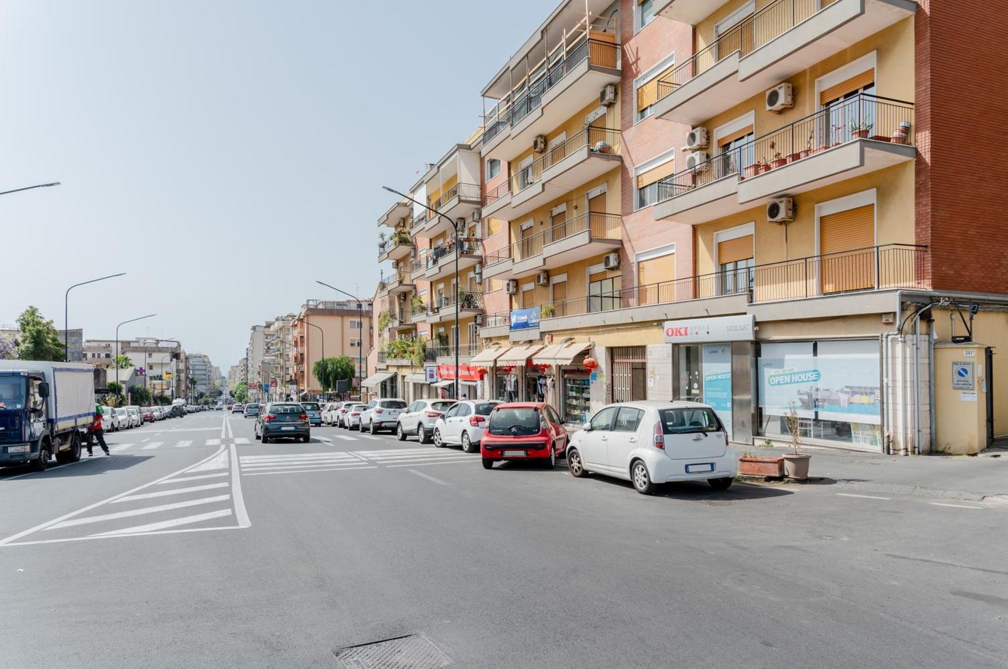 Catania Skyview Terrace: Your Urban Escape Exterior photo